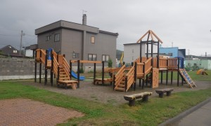 森林環境譲与税、木製遊具