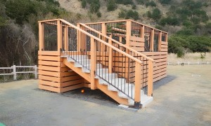 木製展望デッキ