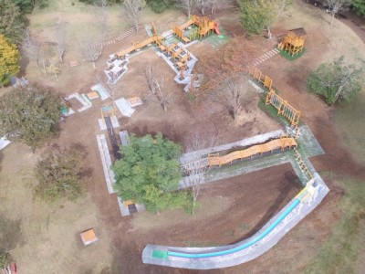 丹波自然運動公園、木製遊具