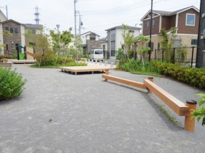 木製遊具、平均台