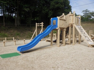 木製遊具、アスレチック遊具