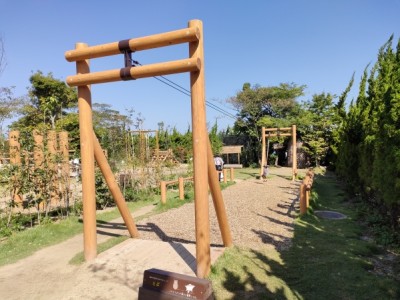 木製遊具、アスレチック遊具