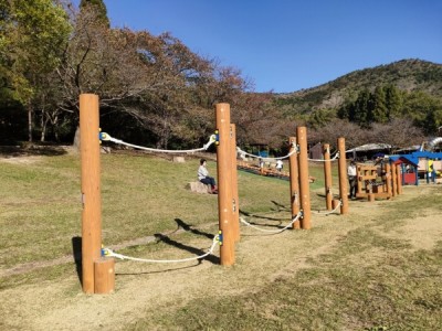 木製アスレチック遊具