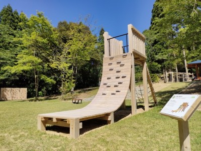 木製アスレチック遊具