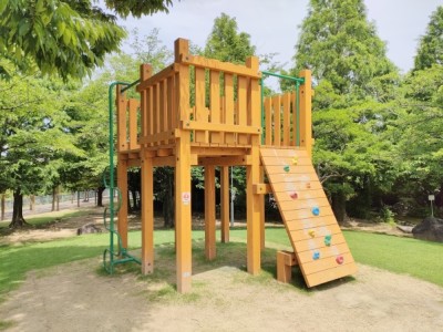 木製遊具、アスレチック