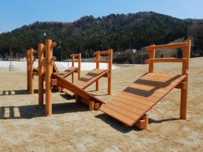 木製遊具、アスレチック