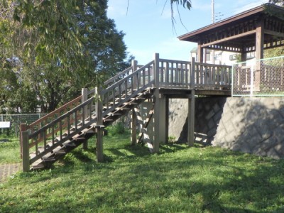 木製デッキ、ウッドデッキ