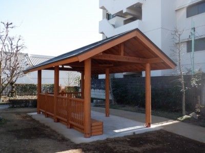 森林環境譲与税、木製東屋