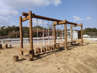 木製アスレチック