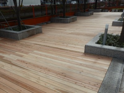木製デッキ、ウッドデッキ