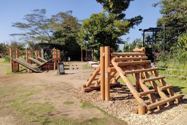 木製遊具、アスレチック遊具