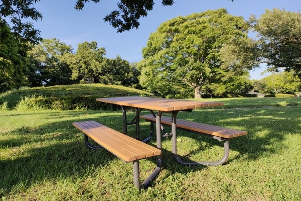 森林環境譲与税、ベンチ、野外卓