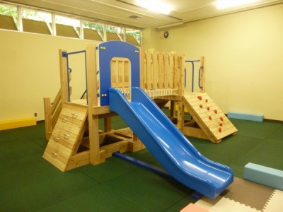 据置、木製遊具