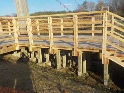 木製デッキ、ウッドデッキ