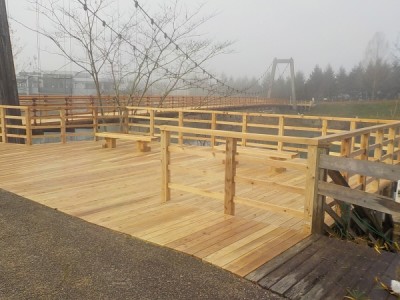 木製デッキ、ウッドデッキ